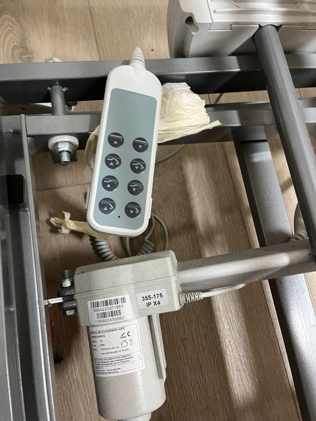 Cama articulada eléctrica