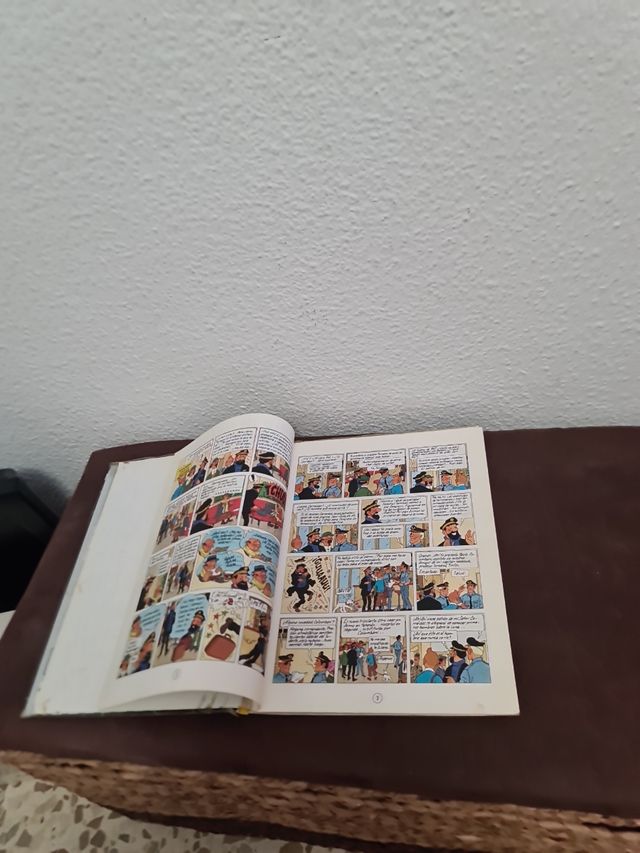 Las aventuras de Tintin (Vuelo 714 para Sidney)