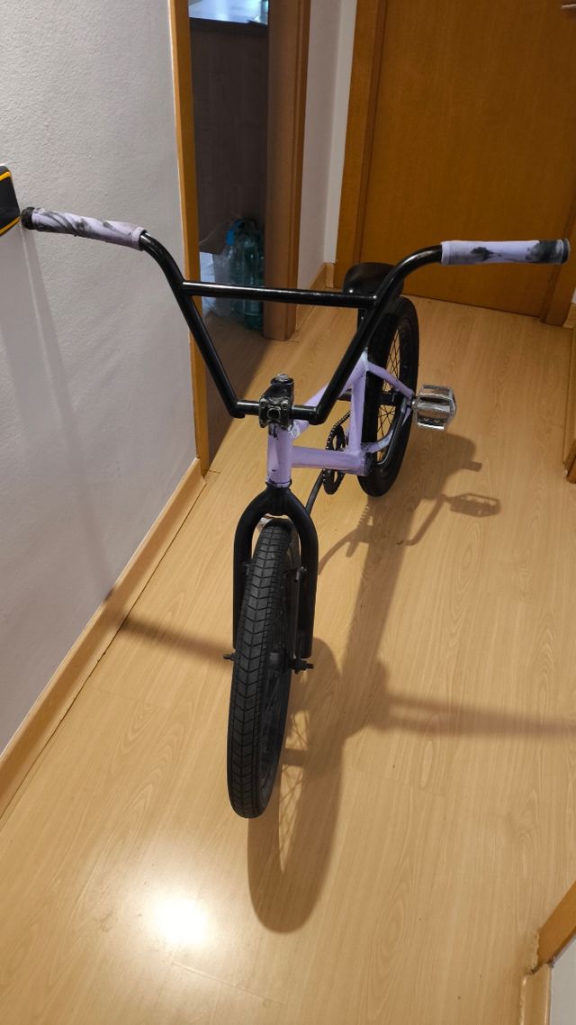 BMX lila usada
