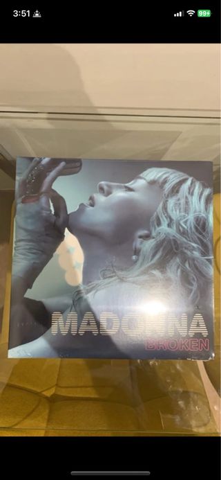Madonna - Broken sellado
