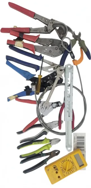 Variadas herramientas de trabajo