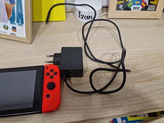 Nintendo Switch Azul & Rojo