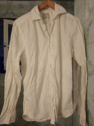 Camisa Scalpers blanca talla 40 manga larga