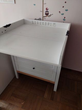 Cambiador con cómoda infantil blanco Ikea