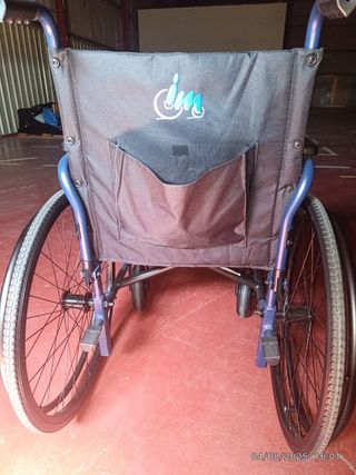 ♿ Silla de ruedas Saby casi nueva.