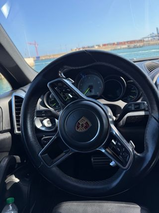 porsche cayanne 2016 