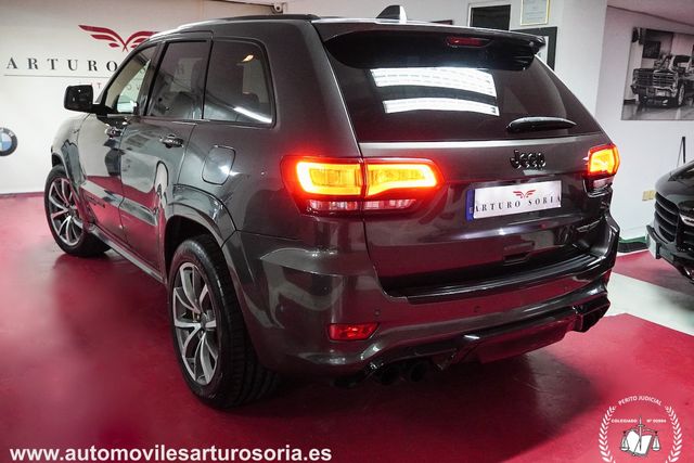 Jeep Grand Cherokee Trackhawk
