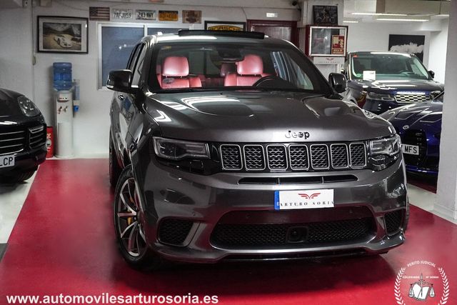 Jeep Grand Cherokee Trackhawk