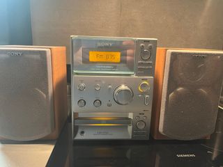 Minicadena Sony CMT-CP101