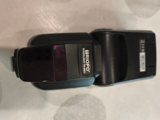 Nikon D80 + objetivo