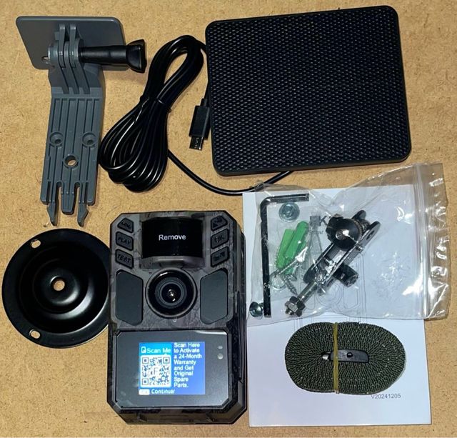 Telecamera da caccia per visione notturna WiFi solare 4K da 64 GB