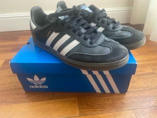 Zapatillas Adidas Samba Talla 38 2/3 con regalo