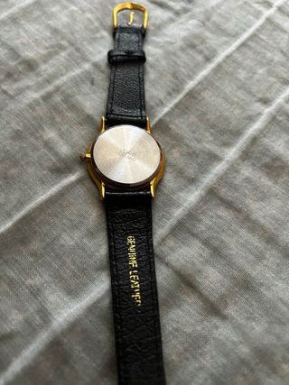Reloj Verco mujer dorado