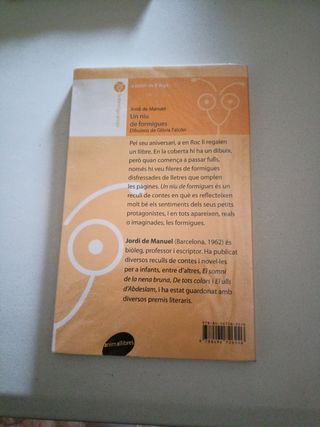 Libro infantil Un Niu de Formigues