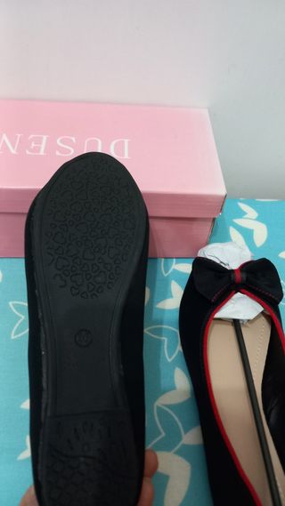 Sandali Dusen neri e rossi