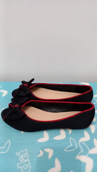 Sandali Dusen neri e rossi