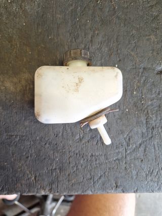 Depósito de freno Seat 600