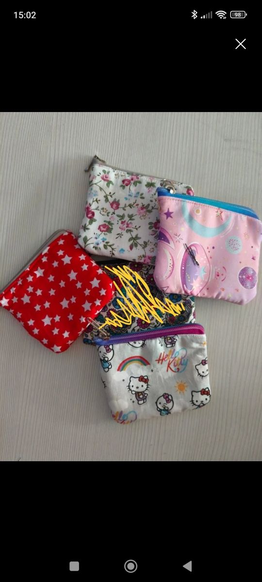 Monederos estampados