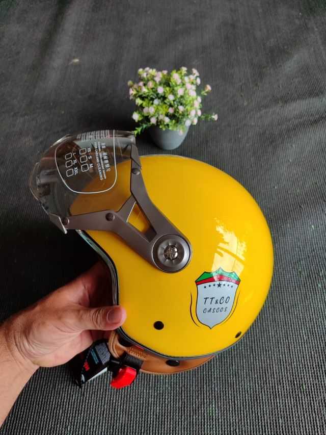 Casco Jet Retro Amarillo Talla M unisex 