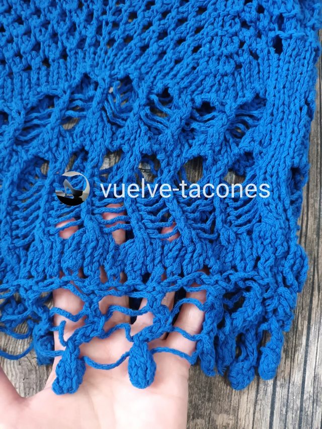 Top calado punto azul ♡ Stradivarius * talla M