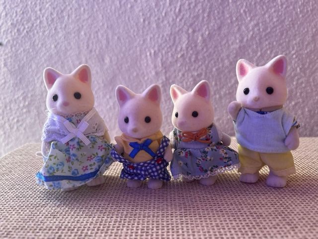 Familia Gatos Persas Sylvanian Families