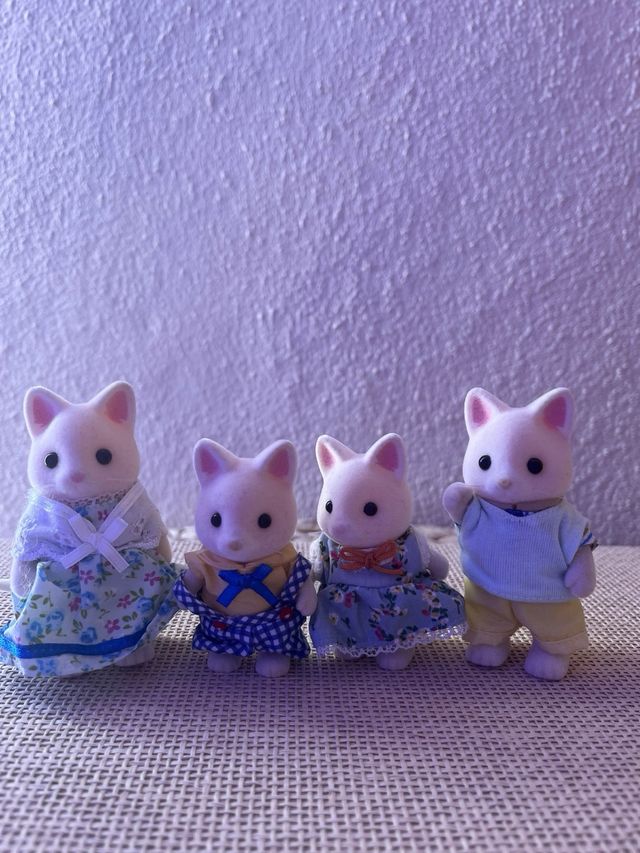 Familia Gatos Persas Sylvanian Families