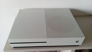 Xbox One S 500GB Bianca - Console