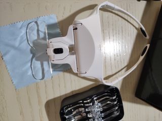 Occhiali con luce led con lenti intercambi