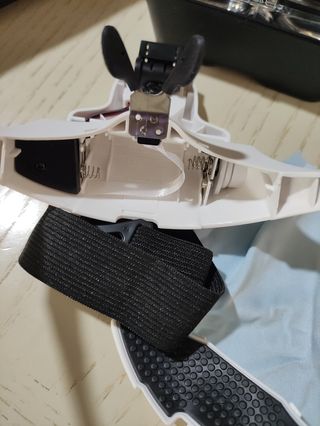 Occhiali con luce led con lenti intercambi