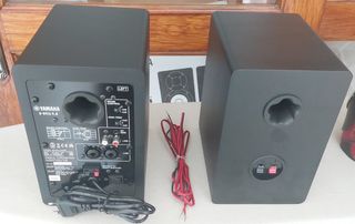 Yamaha HS4 - Altavoces de estudio negros