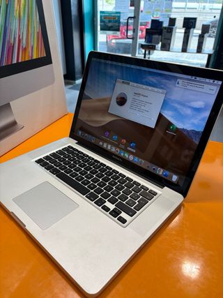 MacBook Pro 2011 i7 - 256GB SSD
