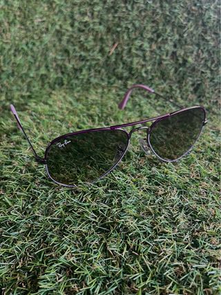 Ray-Ban Aviator: Gafas de sol púrpuras
