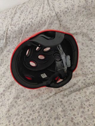 Casco bici niño Strellto rojo
Eskey ,patín,etc