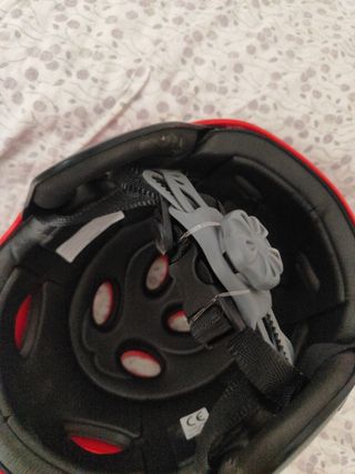 Casco bici niño Strellto rojo
Eskey ,patín,etc