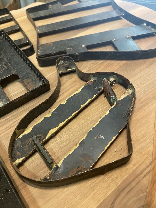 Fustelle in pelle antica