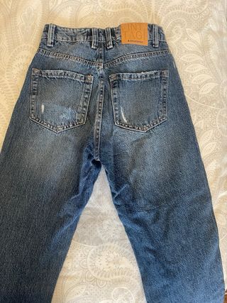 Vaquero Mom Stradivarius XS (32/4) marrón