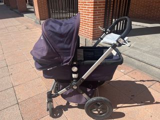 Bugaboo Camaleón 3 capazo y silla azul marino