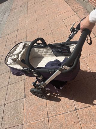 Bugaboo Camaleón 3 capazo y silla azul marino
