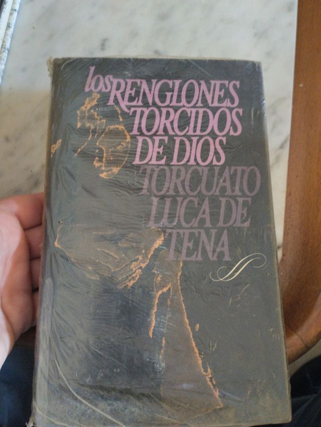 Los renglones torcidos de dios