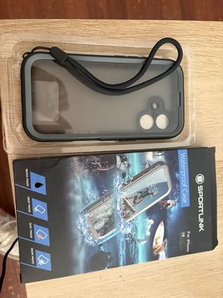 SPORTLINK Funda iPhone 16 Impermeable