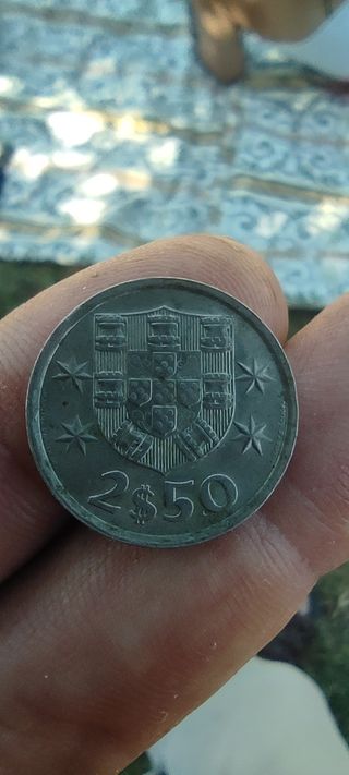 Moneda Portugal 2$50