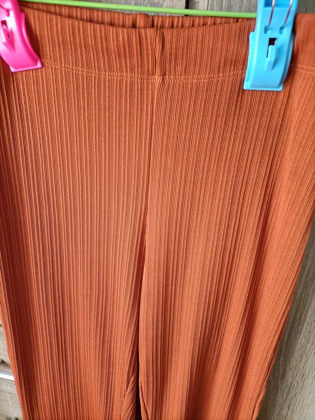 Conjunto anaranjado Glowrias - Talla única