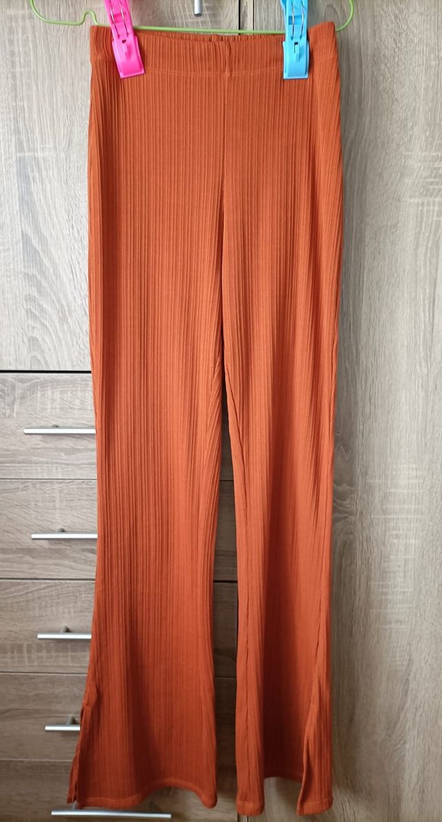 Conjunto anaranjado Glowrias - Talla única