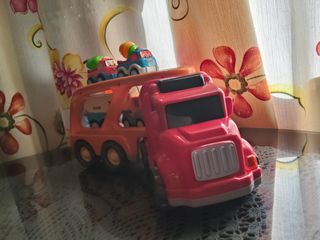 Camión transporte coches