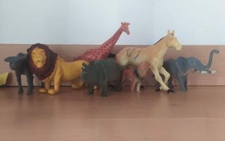 7 Figuras Animales Salvajes de juguete