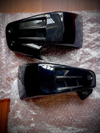 Carcasas laterales Harley Davidson Fat Bob M8