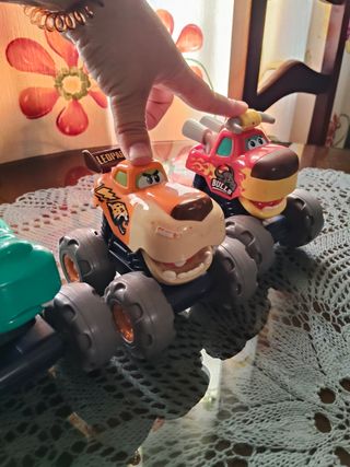 3 Coches Monster Trucks bebés