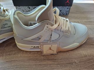 "Nike Air Jordan 4 Off-White"