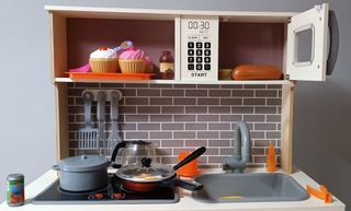 Cocinita juguete - Completa