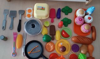 Cocinita juguete - Completa